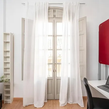 Beatas Central Espectacular Nueva Vivienda En Centro Historico Sinese Design Homes Malaga Exterior photo